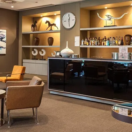 波尔图万豪ac酒店