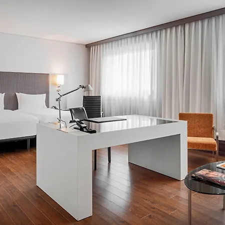 Ac Hotel Porto By Marriott מלון 4*