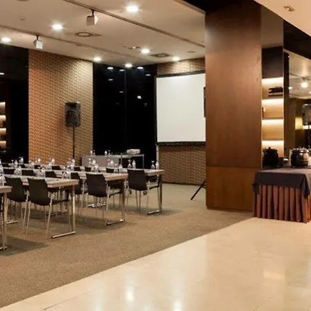 酒店 波尔图万豪ac酒店 4*