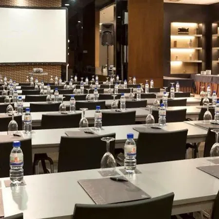波尔图万豪ac酒店 酒店