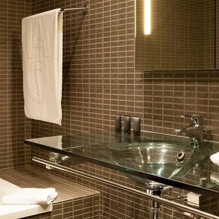 Otel Ac By Marriott Porto